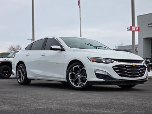 Used 2020 Chevrolet Malibu LT image 33