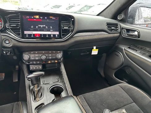 Used 2023 Dodge Durango R/T w/ Hemi Orange Plus Package AWD/4WD image 14
