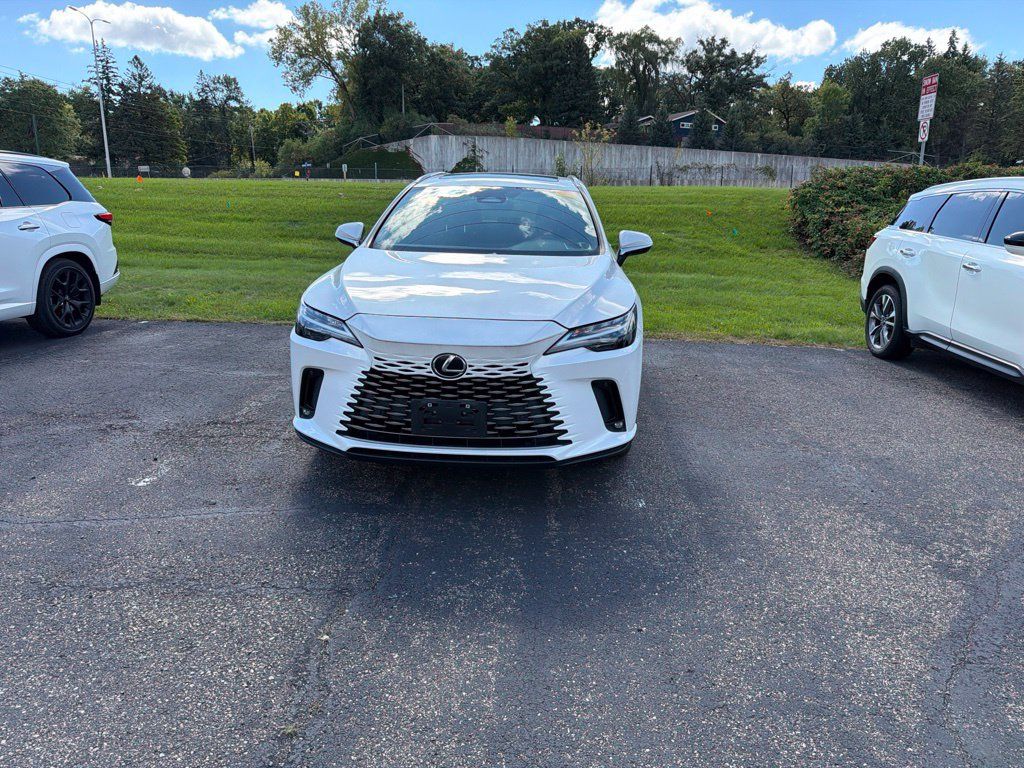 Used 2023 Lexus RX 350 Premium w/ Accessory Package AWD/4WD image 11