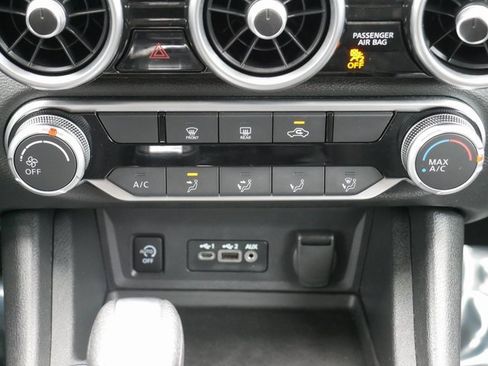 Used 2024 Nissan Sentra SV image 18