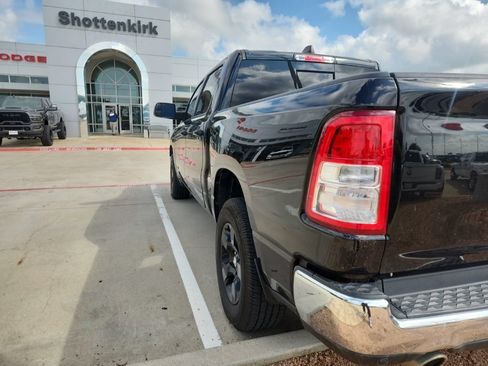 Used 2019 RAM 1500 Big Horn AWD/4WD image 5