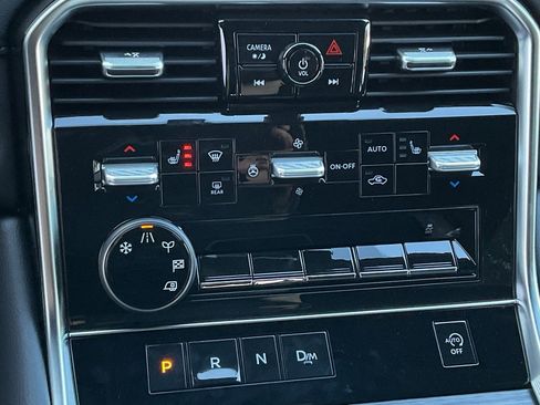 New 2026 Nissan Armada SL image 38