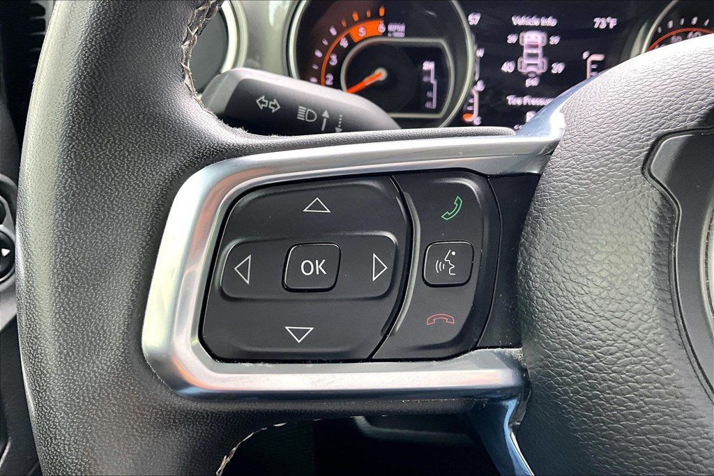 Used 2023 Jeep Wrangler Unlimited Sahara AWD/4WD image 12