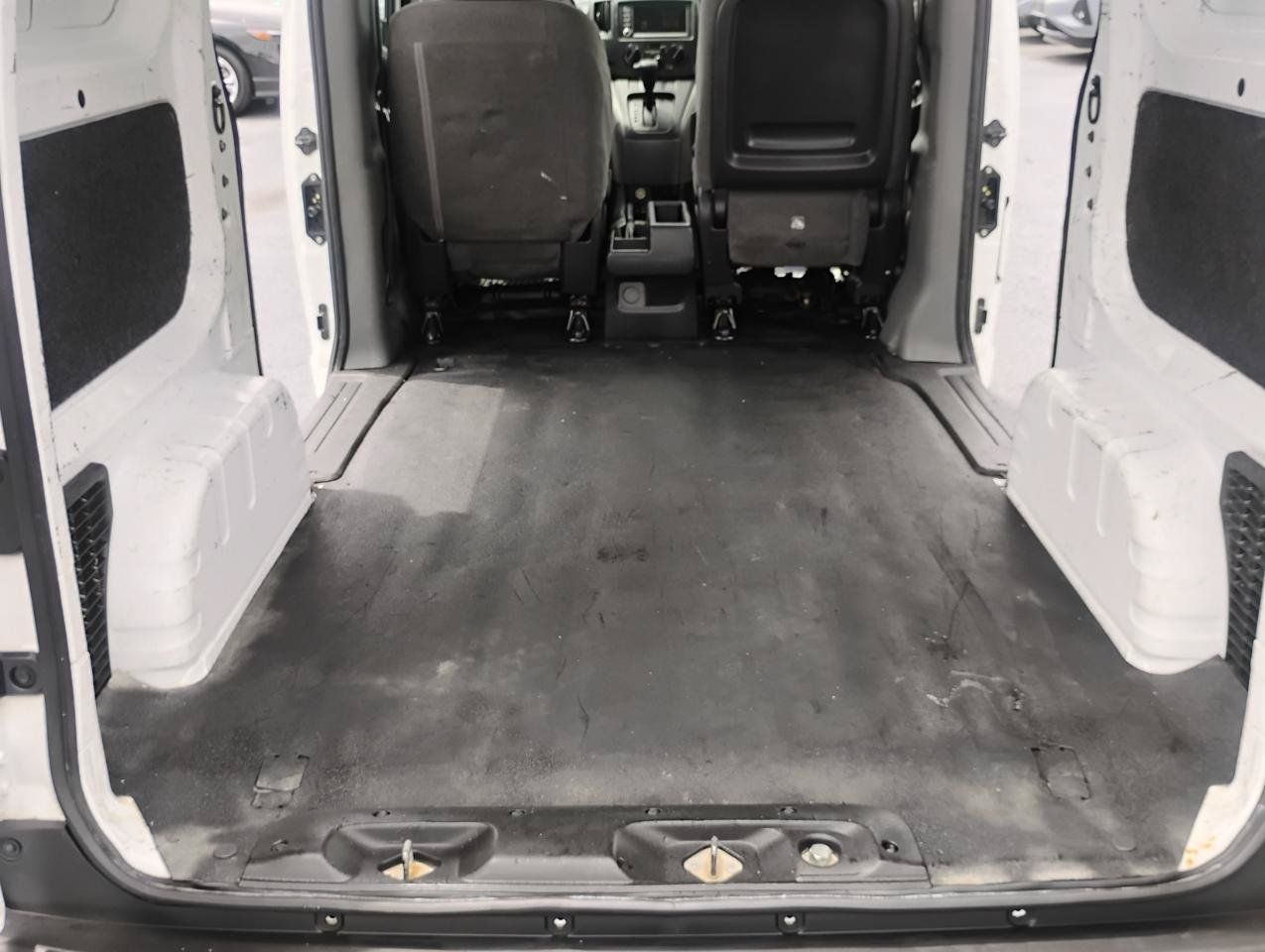 Used 2020 Nissan NV200 S w/ Back Door Glass Package FWD image 34