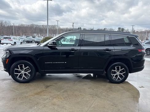 Used 2024 Jeep Grand Cherokee L Limited w/ Luxury Tech Group II image 4