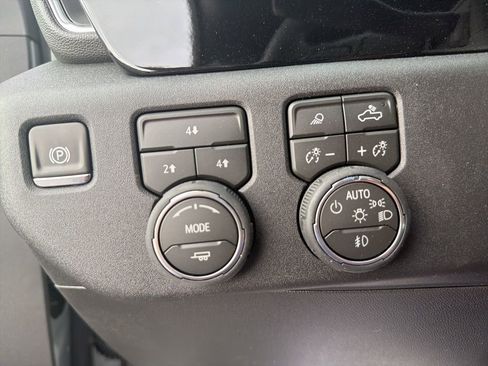 New 2026 Chevrolet Silverado 2500 LT w/ Trail Boss Package image 23