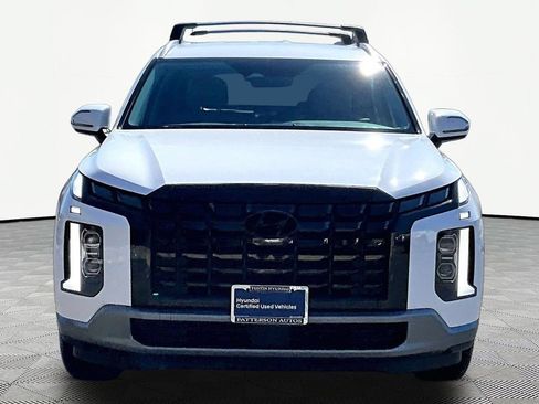 Used 2023 Hyundai Palisade SEL FWD image 4
