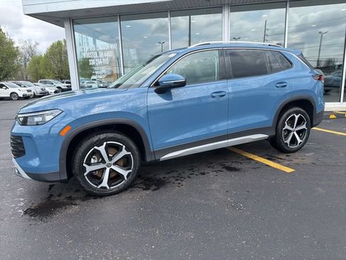 New 2026 Volkswagen Tiguan SE AWD/4WD image 2