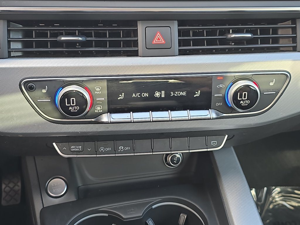 Used 2018 Audi A4 2.0T Ultra Premium FWD image 31