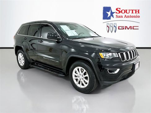 Used 2022 Jeep Grand Cherokee Laredo E image 1