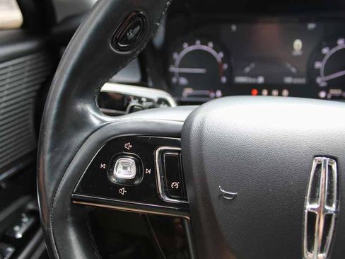 Used 2020 Lincoln Corsair AWD w/ Equipment Group 101A image 16
