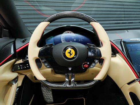 Used 2024 Ferrari Roma RWD image 31