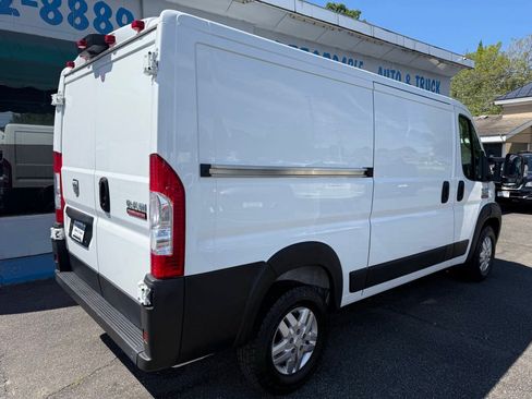 Used 2022 RAM ProMaster 1500 w/ Driver Convenience Group FWD image 7
