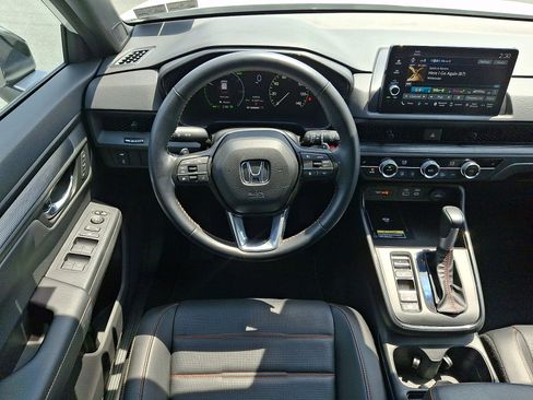 Used 2025 Honda CR-V Sport-L image 11