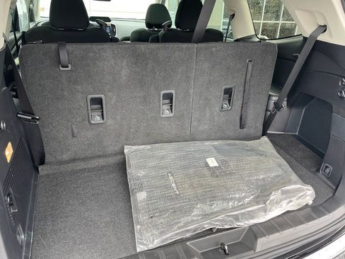 Used 2020 Subaru Ascent Premium w/ Sport Package image 23