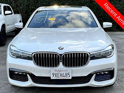 Used 2017 BMW 740e xDrive image 2