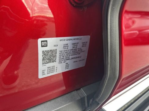 Used 2024 Cadillac Escalade ESV Premium Luxury Platinum image 39