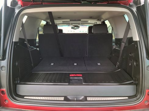 Used 2018 GMC Yukon Denali w/ Open Road Package image 28