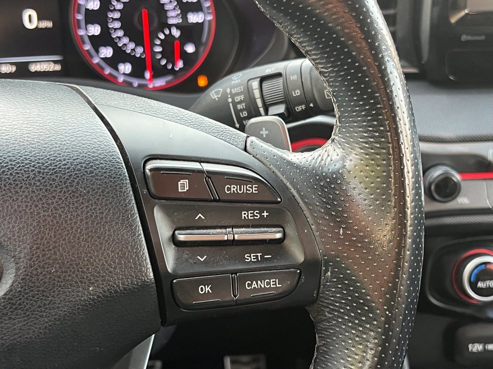Used 2019 Hyundai Veloster Turbo FWD image 25