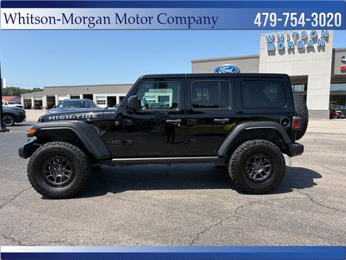 Used 2023 Jeep Wrangler Unlimited Sport AWD/4WD image 2