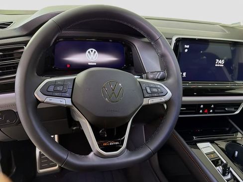 New 2026 Volkswagen Atlas Peak Edition AWD/4WD image 12