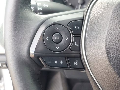 Used 2024 Toyota Corolla SE image 25