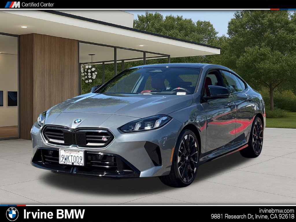 Used 2026 BMW M235i xDrive w/ Technology Package AWD/4WD image 1