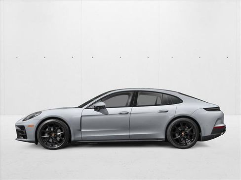 New 2026 Porsche Panamera image 3