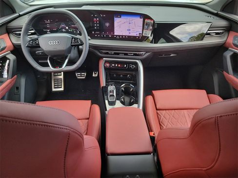 New 2025 Audi SQ5 Premium Plus image 22