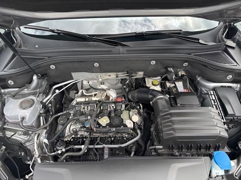 Certified 2025 Volkswagen Atlas Cross Sport SEL Premium R-Line image 27