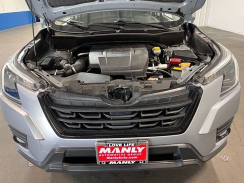 Used 2023 Subaru Forester Limited image 9