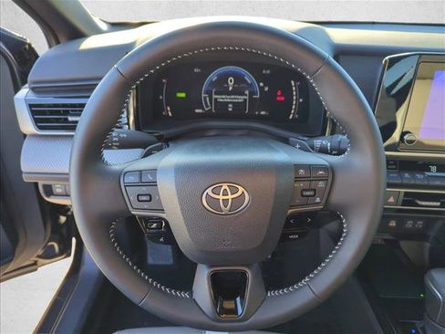Certified 2026 Toyota Camry SE FWD image 15