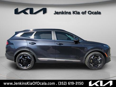 New 2026 Kia Sportage EX image 2