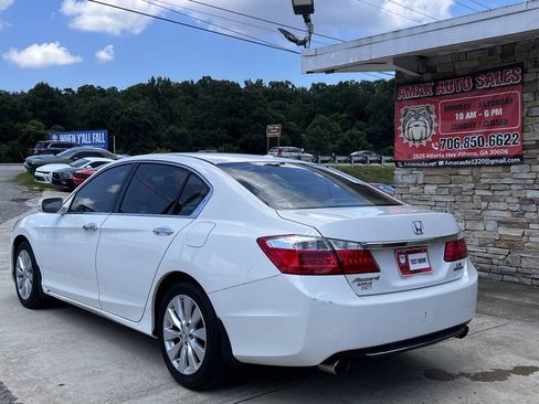 Used 2013 Honda Accord Touring image 4
