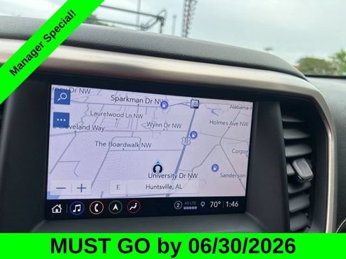Used 2023 GMC Acadia Denali w/ Denali Ultimate Package AWD/4WD image 22
