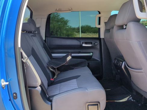 Used 2017 Toyota Tundra SR5 w/ TRD Off Road Package AWD/4WD image 28