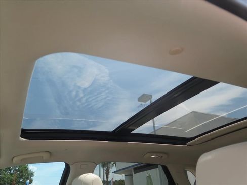 New 2026 Cadillac XT5 Premium Luxury w/ Driver Assist Package FWD image 15