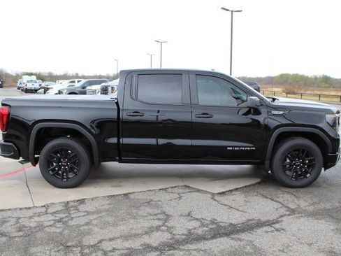 New 2026 GMC Sierra 1500 Pro w/ Graphite Edition image 6