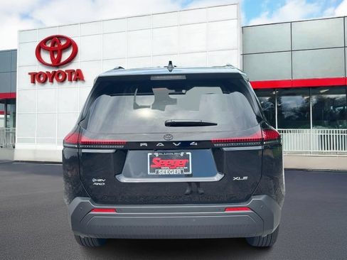 Used 2026 Toyota RAV4 XLE Premium AWD/4WD image 5