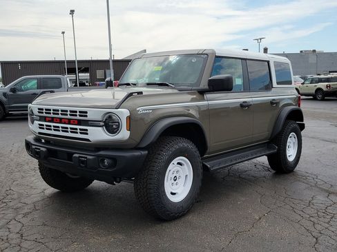 New 2026 Ford Bronco Heritage Edition AWD/4WD image 8
