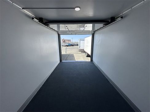 New 2024 Ford E-450 and Econoline 450 Super Duty w/ Power Windows & Locks Group image 35