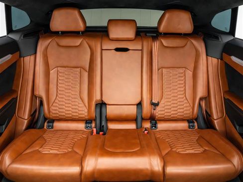 Used 2019 Lamborghini Urus image 20