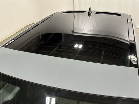 Used 2024 Rivian R1T Adventure AWD/4WD image 13