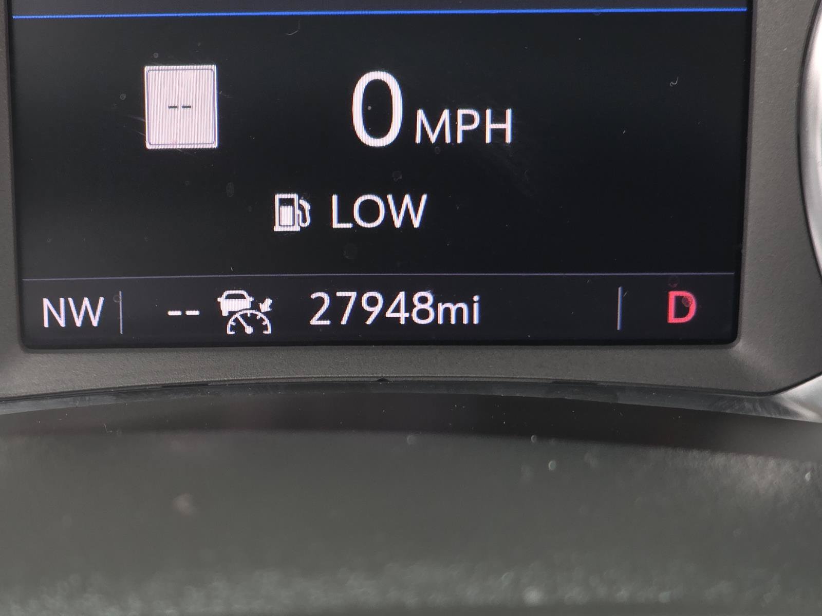 Used 2023 Chevrolet Equinox RS w/ RS Leather Package FWD image 27