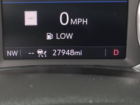Used 2023 Chevrolet Equinox RS w/ RS Leather Package FWD image 27