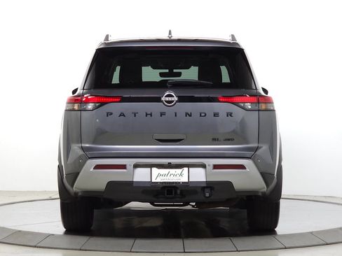 Used 2024 Nissan Pathfinder SL w/ SL Premium Package AWD/4WD image 7
