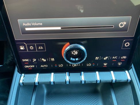 New 2026 GMC Terrain Elevation w/ Elevation Premium Package image 17