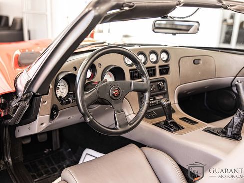 Used 1993 Dodge Viper RT/10 RWD image 16