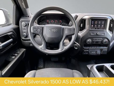 Used 2025 Chevrolet Silverado 1500 Custom Trail Boss w/ LPO, Dark Essentials Package AWD/4WD image 5