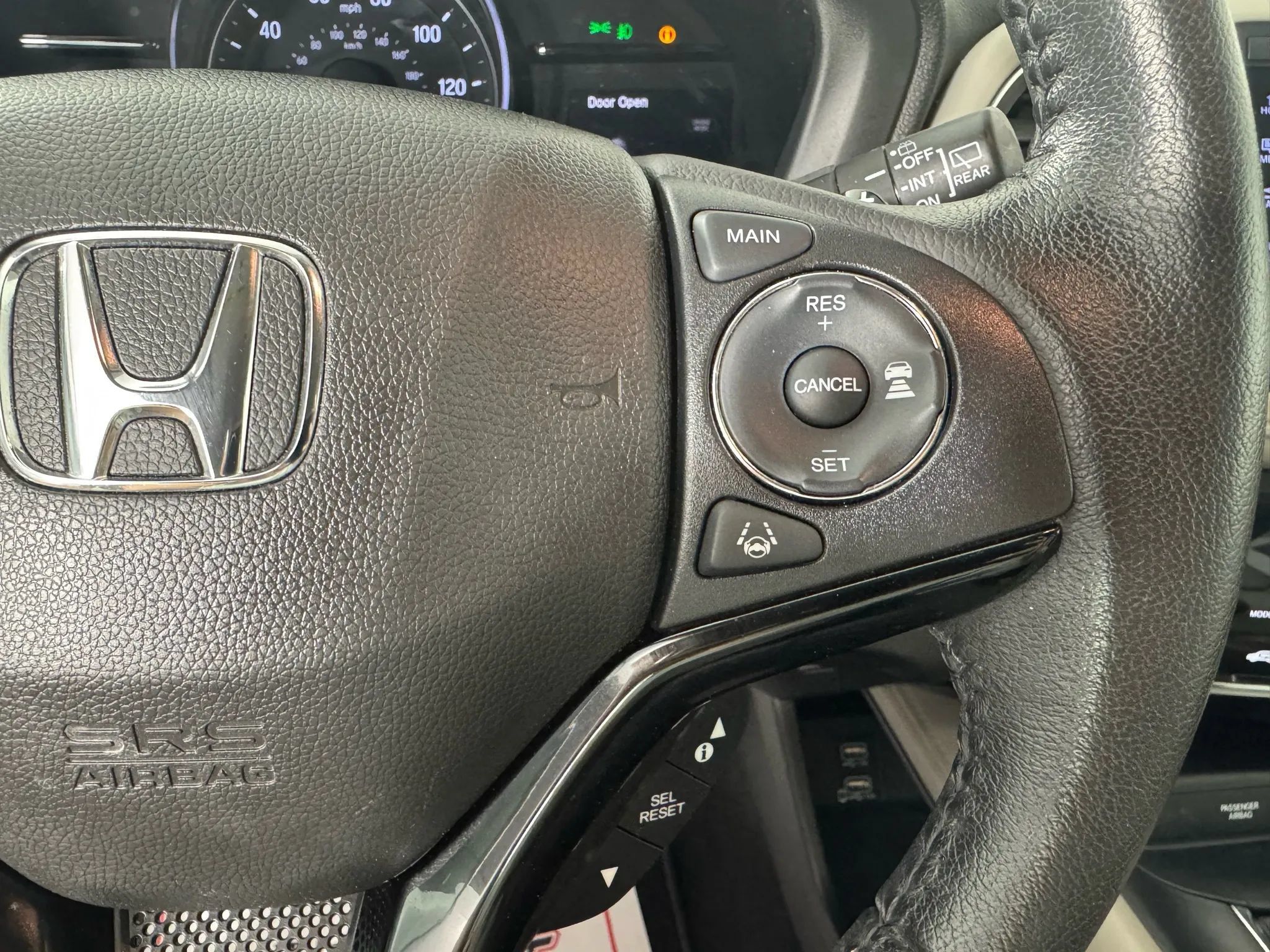 Used 2022 Honda HR-V EX-L image 17